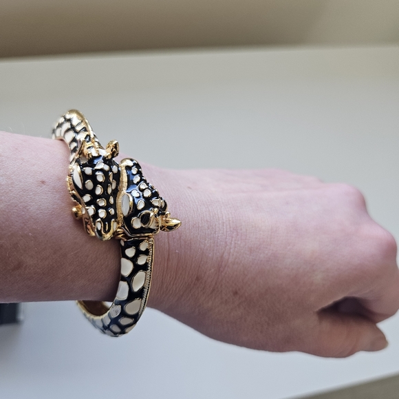 Kenneth Jay Lane Goldplated Enamel Giraffe Bangle Bracelet Watch - Picture 1 of 7